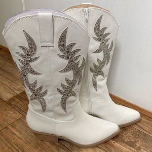 Betsey Johnson x David’s Bridal Boots